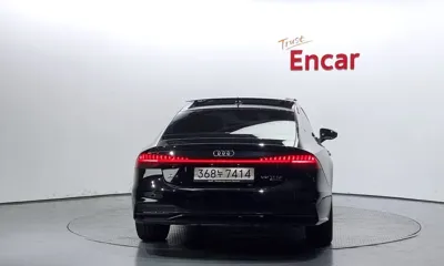 Audi A7 2023, 16443 км, за 54304.59 USD