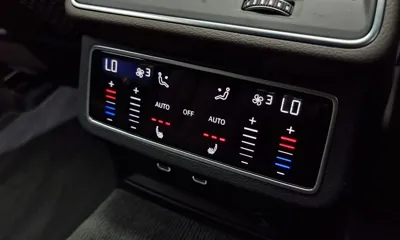 Audi A7 2023, 16443 км, за 54304.59 USD - фото 18