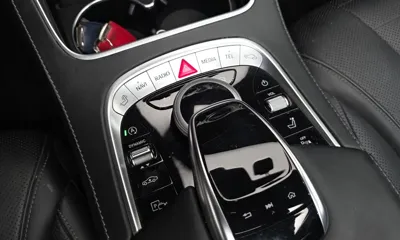 Mercedes-Benz S-Class 2020, 73297 км, за 38939.07 USD - фото 27