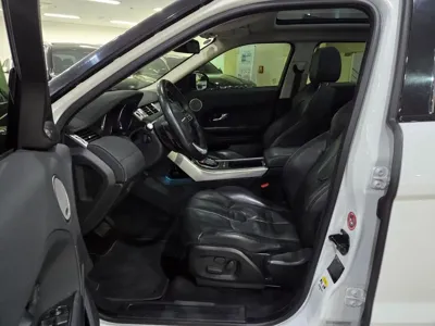 Land Rover Range Rover Evoque 2015, 67424 км, за 7618.67 USD - фото 6