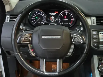 Land Rover Range Rover Evoque 2015, 67424 км, за 7618.67 USD - фото 9