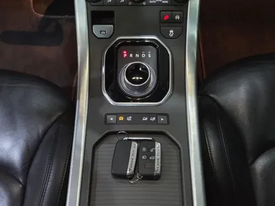 Land Rover Range Rover Evoque 2015, 67424 км, за 7618.67 USD - фото 13