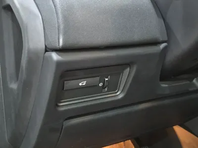 Land Rover Range Rover Evoque 2015, 67424 км, за 7618.67 USD - фото 14