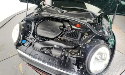 MINI Clubman 2019, 89753 км, за 8079.35 USD - фото 6