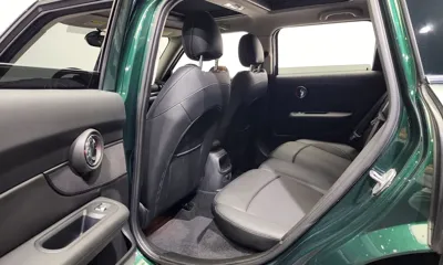MINI Clubman 2019, 89753 км, за 8079.35 USD - фото 11