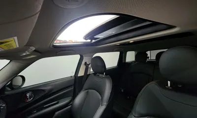 MINI Clubman 2019, 89753 км, за 8079.35 USD - фото 20