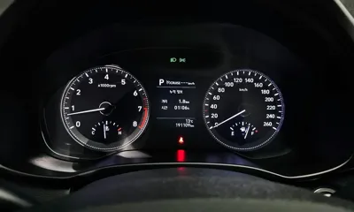 Hyundai Grandeur 2018, 191109 км, за 7598.28 USD - фото 8