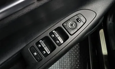Hyundai Grandeur 2018, 191109 км, за 7598.28 USD - фото 13