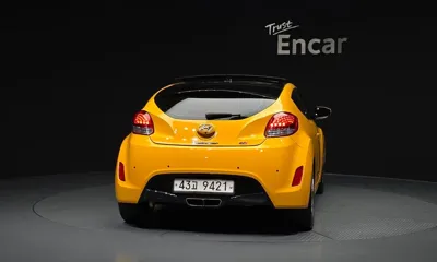 Hyundai Veloster 2012, 199206 км, за 2159.64 USD