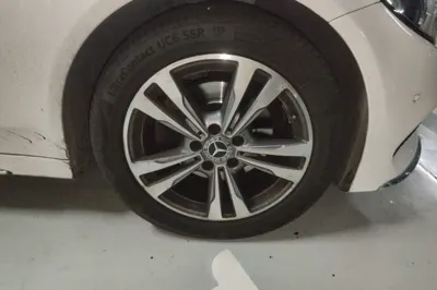 Mercedes-Benz C-Class 2018, 49700 км, за 16913 USD - фото 8