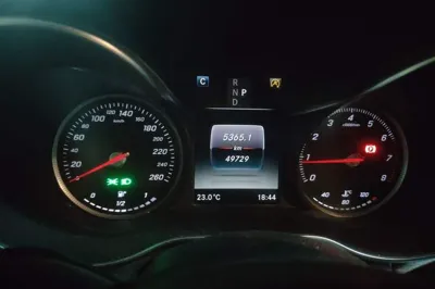 Mercedes-Benz C-Class 2018, 49700 км, за 16913 USD - фото 11