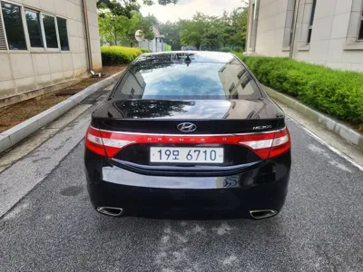 Hyundai Grandeur 2012, 150540 км, за 3190.73 USD