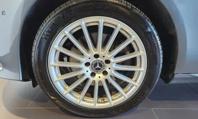 Mercedes-Benz E-Class 2023, 100270 км, за 26428.8 USD