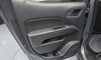 ChevroletGMDaewoo Colorado 2021, 39266 км, за 15097.81 USD - фото 25