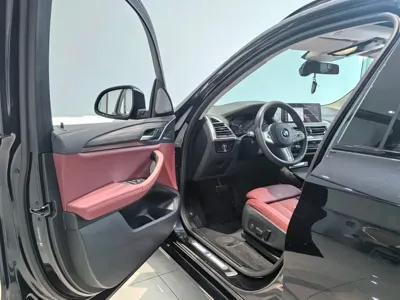 BMW X3 2024, 16000 км, за 34920.91 USD - фото 12