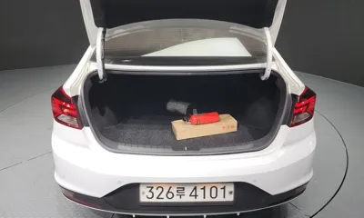 Hyundai Avante 2020, 110572 км, за 6805.42 USD - фото 20