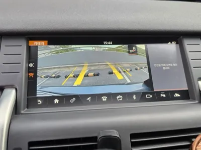 Land Rover Discovery Sport 2017, 49000 км, за 9446.26 USD - фото 15