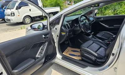 Kia K3 2015, 140288 км, за 3640.38 USD - фото 10