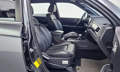 KG_Mobility_Ssangyong Rexton 2021, 22249 км, за 15064.42 USD - фото 10