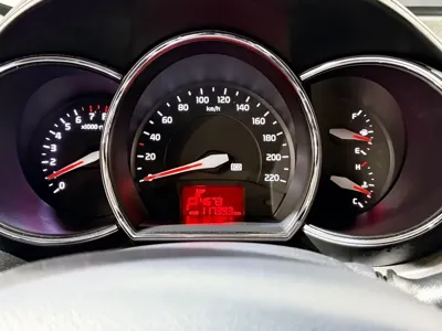 Kia Pride 2014, 117359 км, за 1837.99 USD