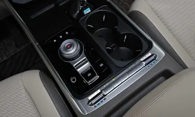 Kia Canival 2025, 9232 км, за 32828.44 USD - фото 9