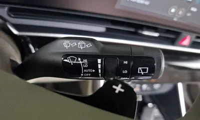 Kia Canival 2025, 9232 км, за 32828.44 USD - фото 18