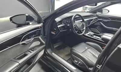Audi A8 2020, 135494 км, за 29532.62 USD - фото 10