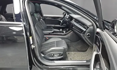 Audi A8 2020, 135494 км, за 29532.62 USD - фото 26