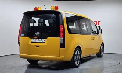 Hyundai Staria 2022, 115062 км, за 16856.17 USD