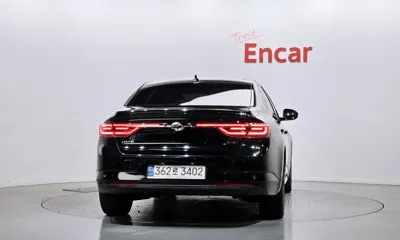 Renault-KoreaSamsung SM6 2021, 124657 км, за 6825.71 USD