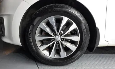 Kia Canival 2016, 225017 км, за 4398.06 USD
