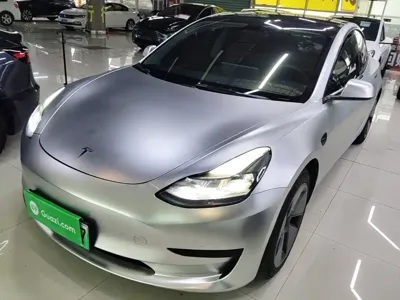 Tesla Model 3 2022, 72500 км, за 20070.24 USD