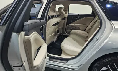 Kia K8 2026, 5716 км, за 28928.03 USD - фото 12