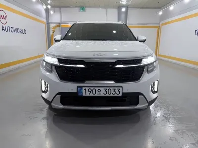 Kia Seltos 2023, 28211 км, за 22790.9 USD