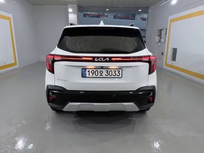 Kia Seltos 2023, 28211 км, за 22790.9 USD