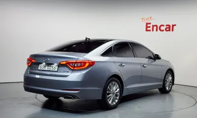 Hyundai Sonata 2017, 109564 км, за 6871.49 USD