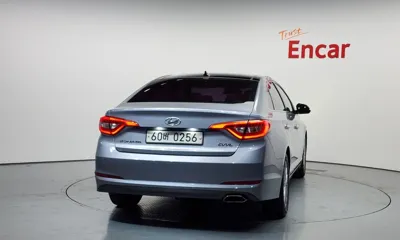 Hyundai Sonata 2017, 109564 км, за 6871.49 USD