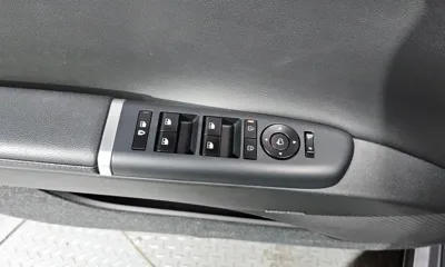 Hyundai Grandeur 2023, 30235 км, за 17263.85 USD - фото 29