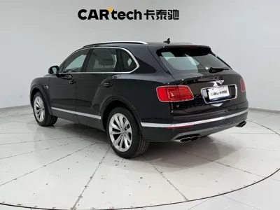 Bentley Bentayga 2019, 20000 км, за 167565.91 USD - фото 7