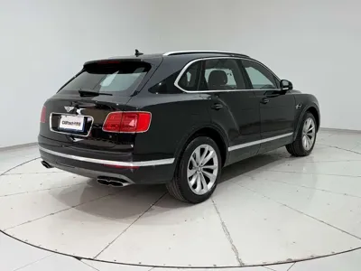 Bentley Bentayga 2019, 20000 км, за 167565.91 USD - фото 8