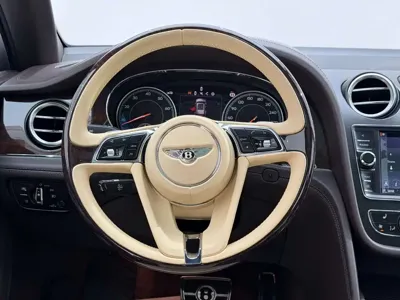 Bentley Bentayga 2019, 20000 км, за 167565.91 USD - фото 25