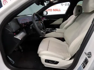 BMW 5-Series 2024, 35889 км, за 30488.19 USD - фото 6