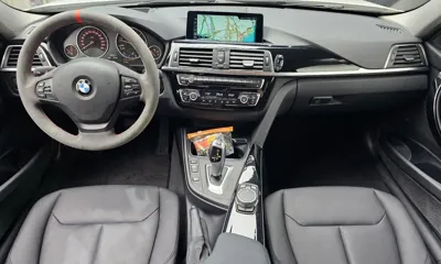 BMW 3-Series 2017, 68120 км, за 9188.27 USD - фото 7