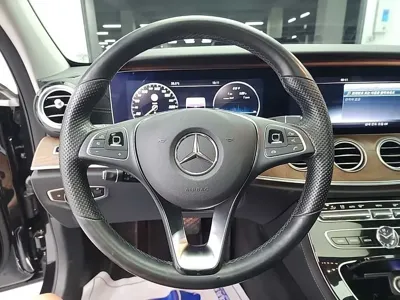 Mercedes-Benz E-Class 2017, 111249 км, за 13815.45 USD - фото 9