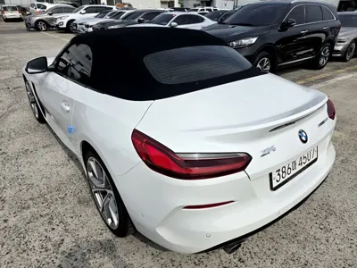 BMW Z4 2021, 84606 км, за 25600.63 USD