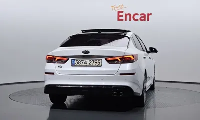Kia K5 2019, 212911 км, за 6175.65 USD