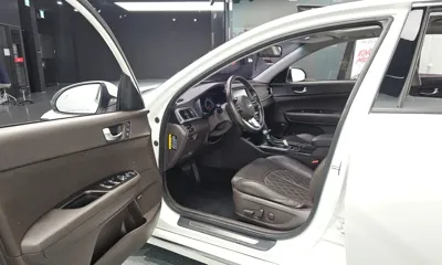 Kia K5 2019, 212911 км, за 6147.68 USD - фото 10