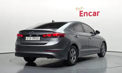 Hyundai Avante 2016, 133529 км, за 4853.42 USD