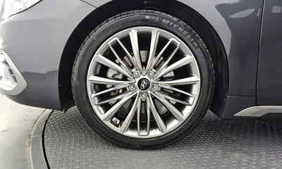 Hyundai Grandeur 2019, 118579 км, за 10437.18 USD