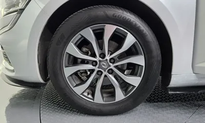 Renault-KoreaSamsung SM6 2022, 67730 км, за 10358.31 USD